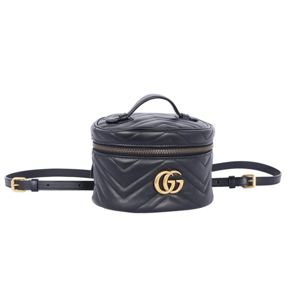 Gucci
Black Quilted Leather Marmont Mini Round Backpack Bag - Picture 8 of 10
